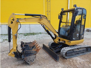 미니 굴삭기 CATERPILLAR 302.7DCR