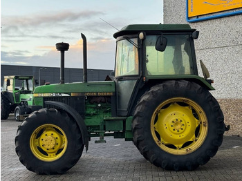 리스 John Deere 2850SA, 1992, SG2 cab!!  John Deere 2850SA, 1992, SG2 cab!! : 사진 2