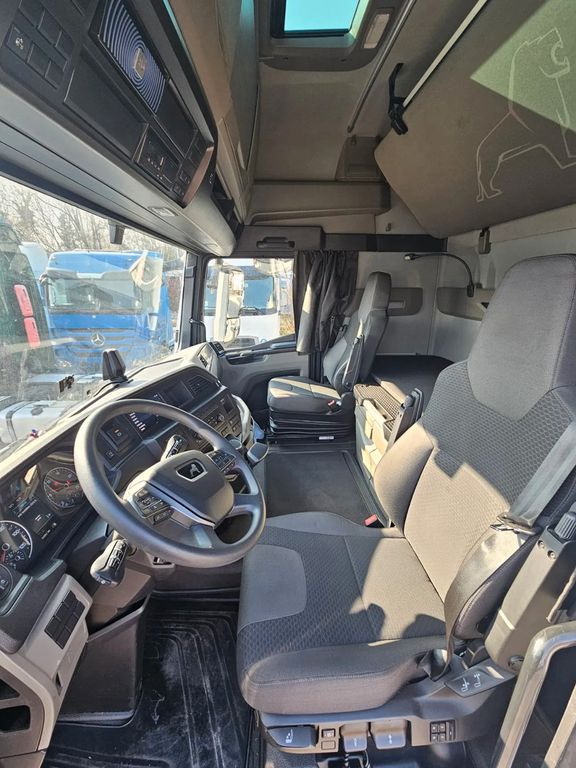 트랙터 유닛 MAN TGX 18.470 XXL, Standklima, Low mileage, Full Ai : 사진 6