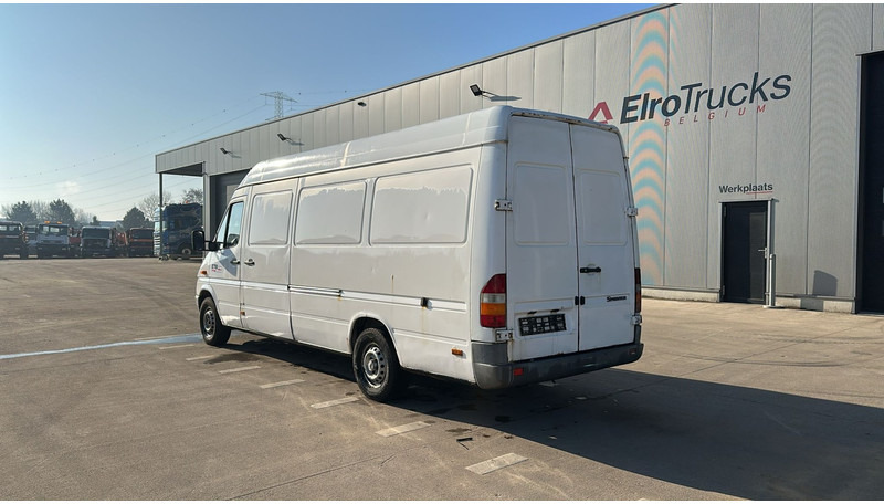 리스 Mercedes-Benz Sprinter  (H3 - L4 / MANUAL GEARBOX) Mercedes-Benz Sprinter  (H3 - L4 / MANUAL GEARBOX) : 사진 6