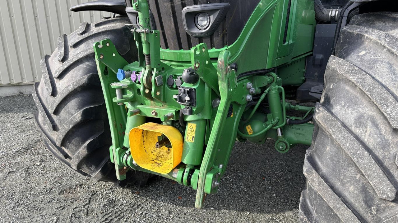 장궤형 트랙터 John Deere 6250 R : 사진 28