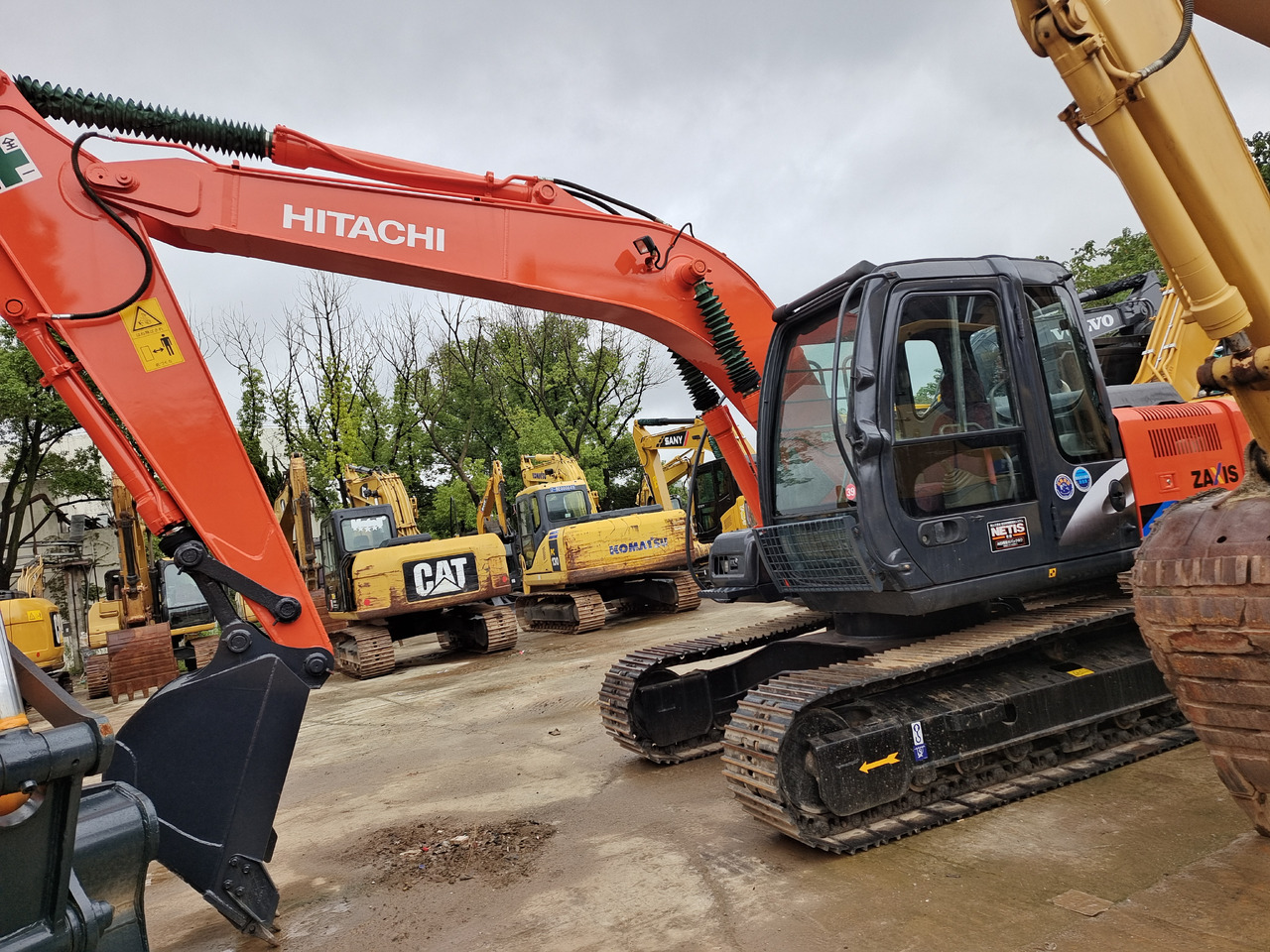 크롤러 굴삭기 Hitachi ZX120 HITACHI ZAXIS 120 : 사진 10