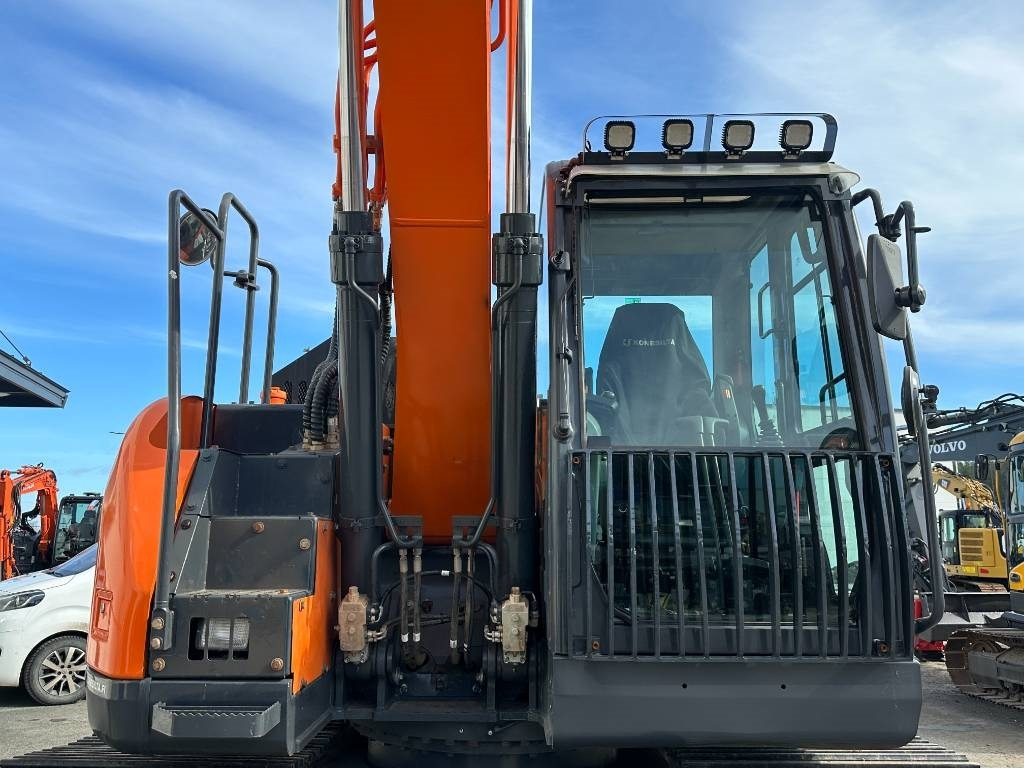 리스 Doosan DX 140 LCR-5 metsäalusta  Doosan DX 140 LCR-5 metsäalusta : 사진 15