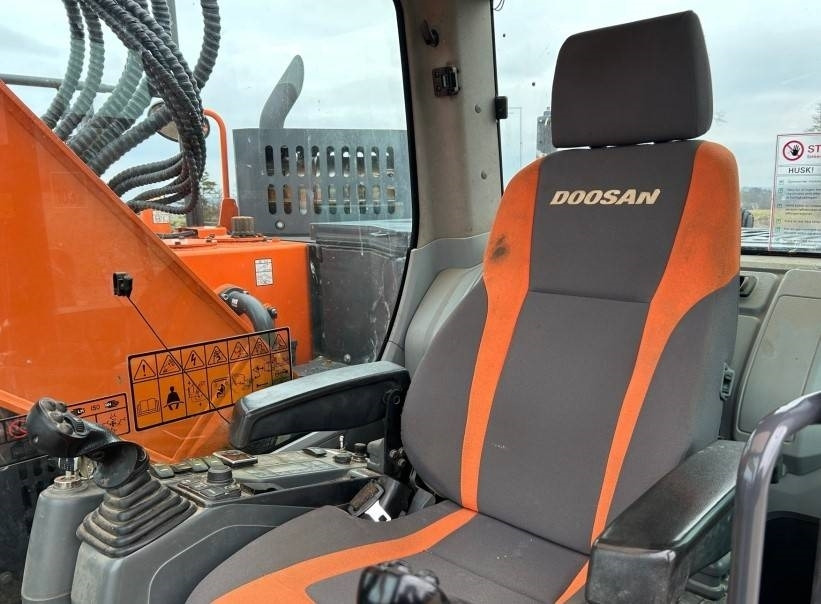 리스 Doosan DX 235 LCR-5 TILTTI 3D  Doosan DX 235 LCR-5 TILTTI 3D : 사진 6