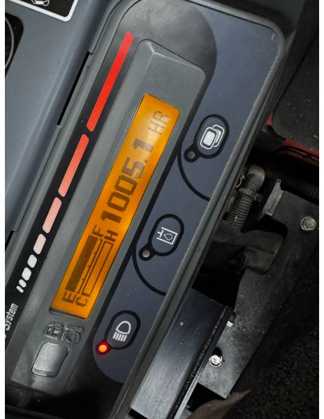 미니 굴삭기 Kubota KX 101-3 : 사진 8