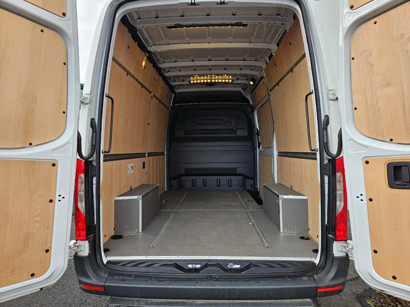 리스 Mercedes-Benz Sprinter 317 L2H2*Achteruitrijcamera*360°camera*Zetelverwarming* Mercedes-Benz Sprinter 317 L2H2*Achteruitrijcamera*360°camera*Zetelverwarming* : 사진 7