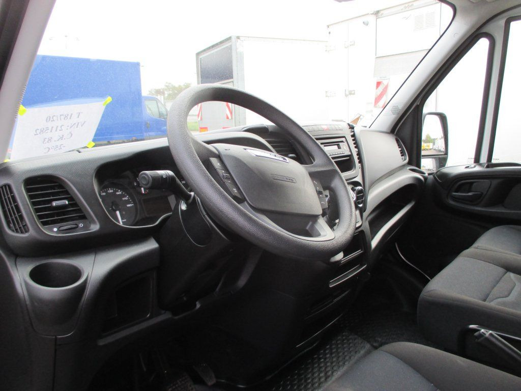 패널 밴 Iveco Daily 35S16 maxi : 사진 10