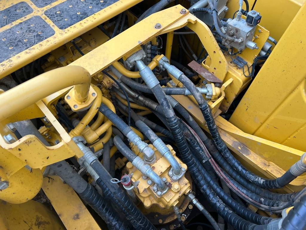 굴착기 Komatsu PC 360 LC-11 (22m SLF) : 사진 25