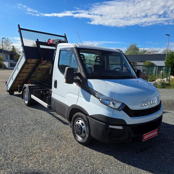 덤프 밴 Iveco Daily 35C15 : 사진 7