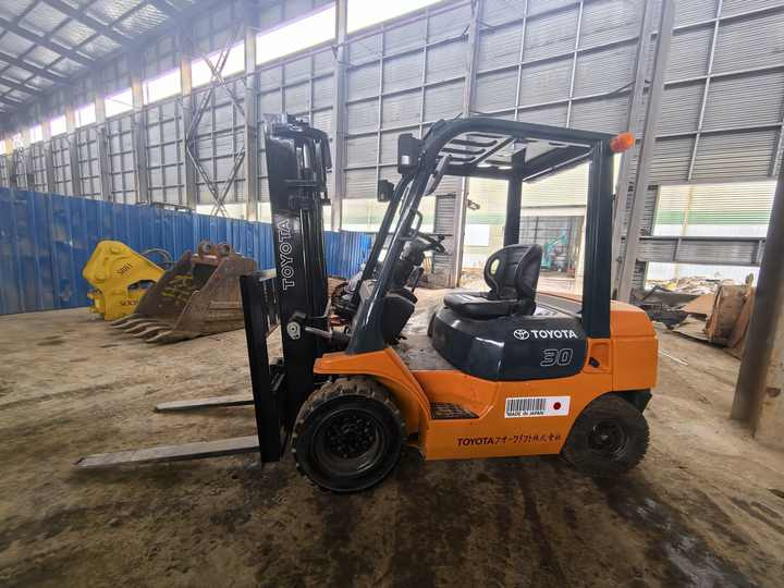 디젤 지게차 used Toyota 3ton forklift FD30, secondhand toyota FD30 forklift 3ton original Japan Used lift truck 3 ton for sale : 사진 6