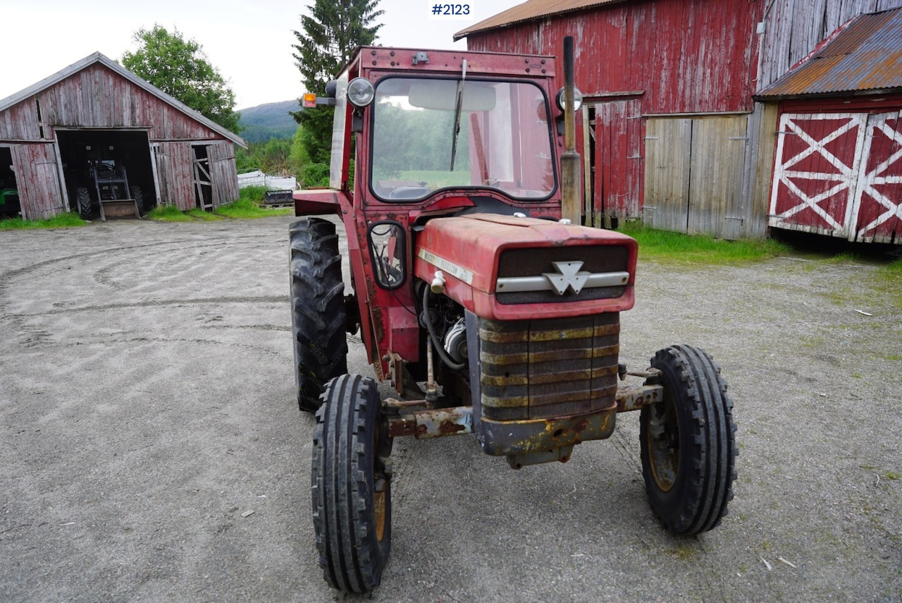 장궤형 트랙터 1977 Massey Ferguson 135 : 사진 14