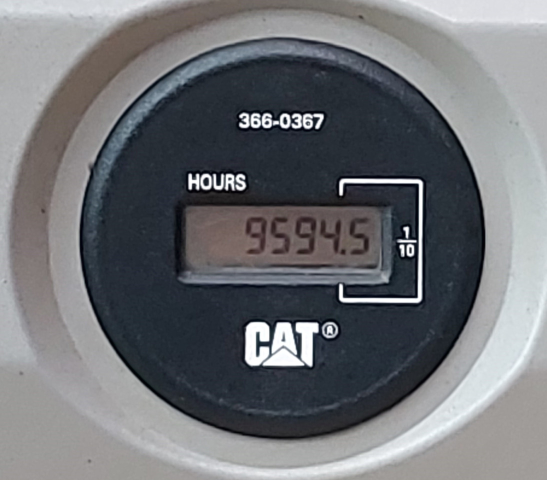 크롤러 굴삭기 CAT 326F : 사진 16