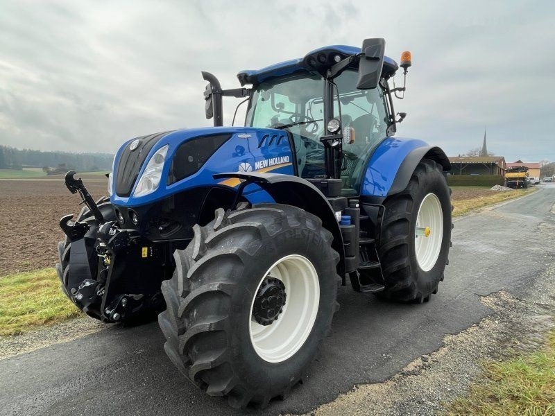 신규 장궤형 트랙터 New Holland T7.270 AUTOCOMMAND : 사진 6