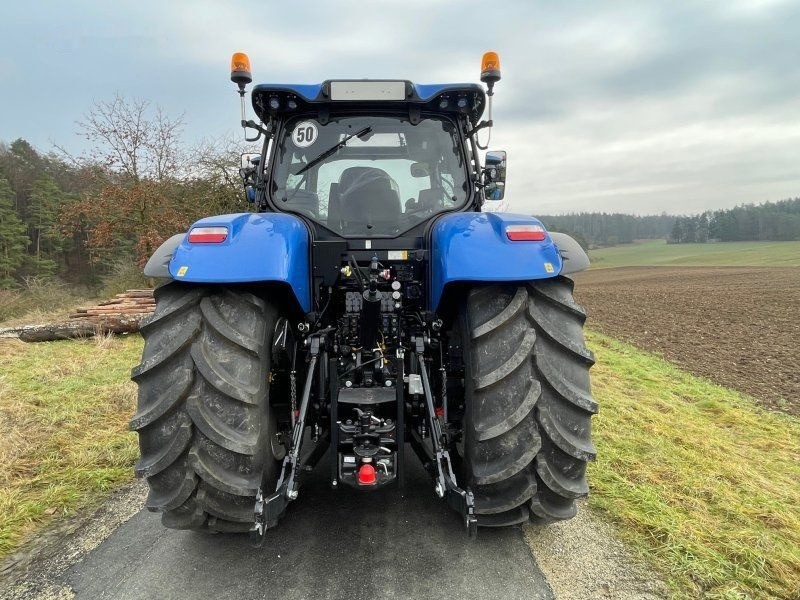 신규 장궤형 트랙터 New Holland T7.270 AUTOCOMMAND : 사진 9