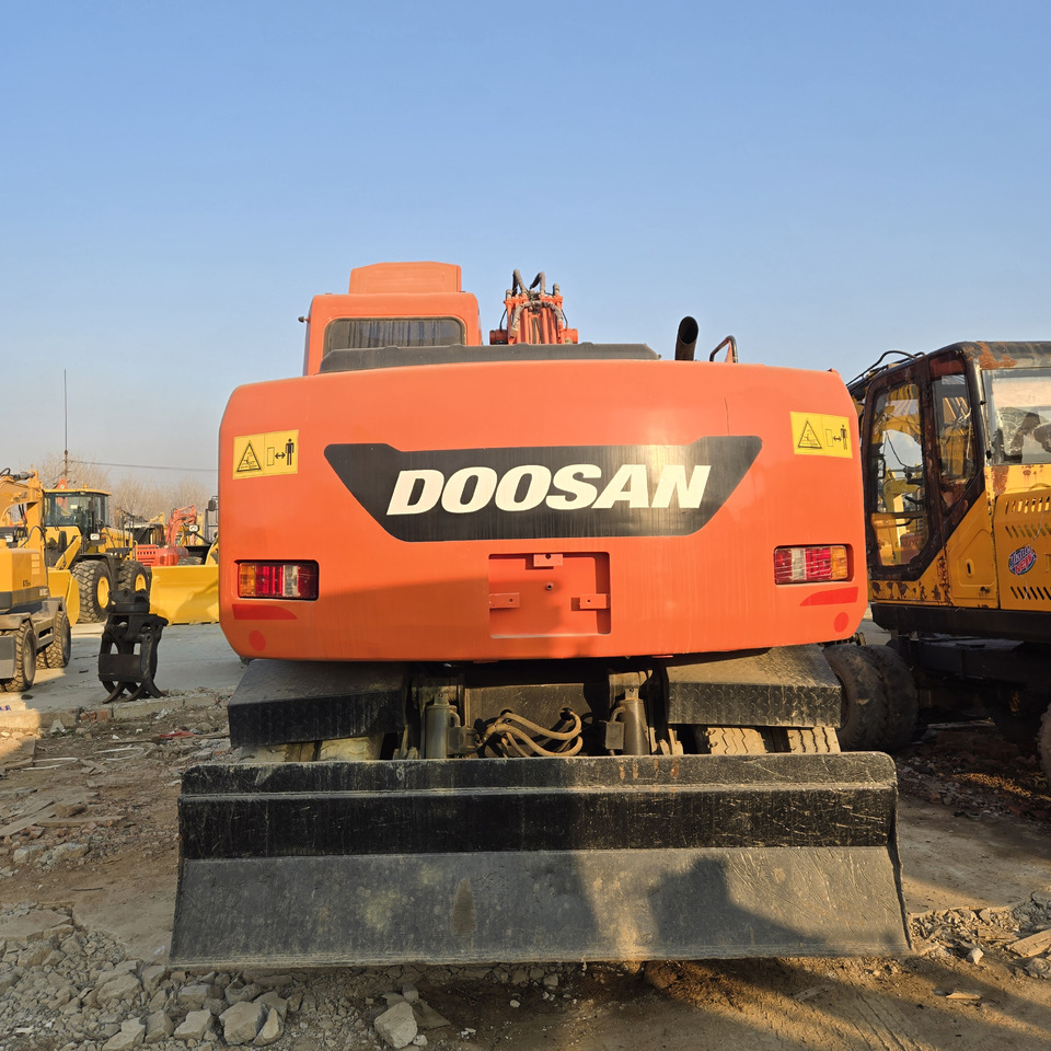 리스 Doosan DX150W-9C Doosan DX150W-9C : 사진 6