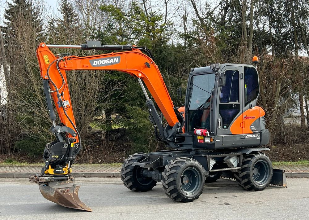 휠 굴삭기 Doosan DOOSAN DX57W *ROTOTILT* 2200 Motogodzin JAK NOWA KOPARKA KOŁOWA STAN PERFEKCYJNY SPROWADZONA : 사진 13