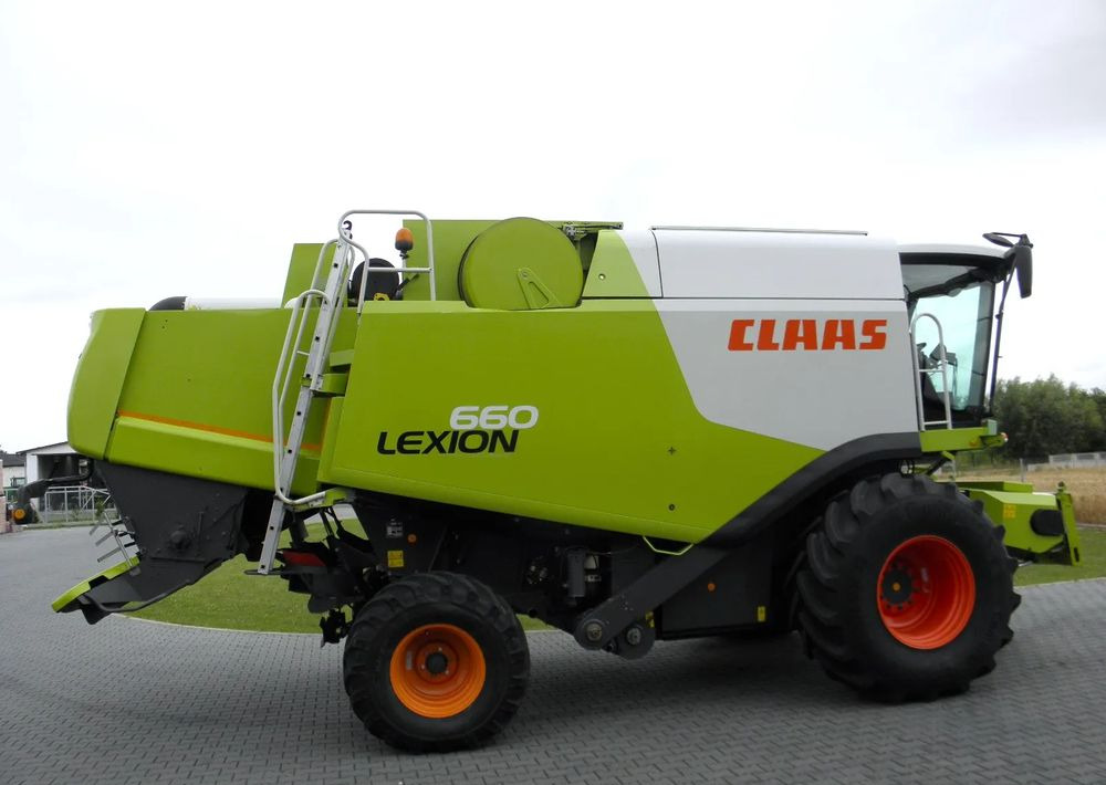 목초수확기 Claas Lexion 660 2011 Rok, heder 7,5 m Vario, Nie Malowany, Stan Bardzo Dobry : 사진 11