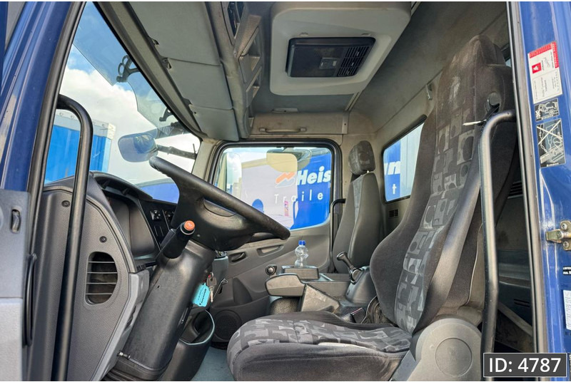 리스 Mercedes-Benz Atego 816 Day Cab, Euro 5, BDF / EPS automatic / standklima / Hydraulic system Mercedes-Benz Atego 816 Day Cab, Euro 5, BDF / EPS automatic / standklima / Hydraulic system : 사진 7