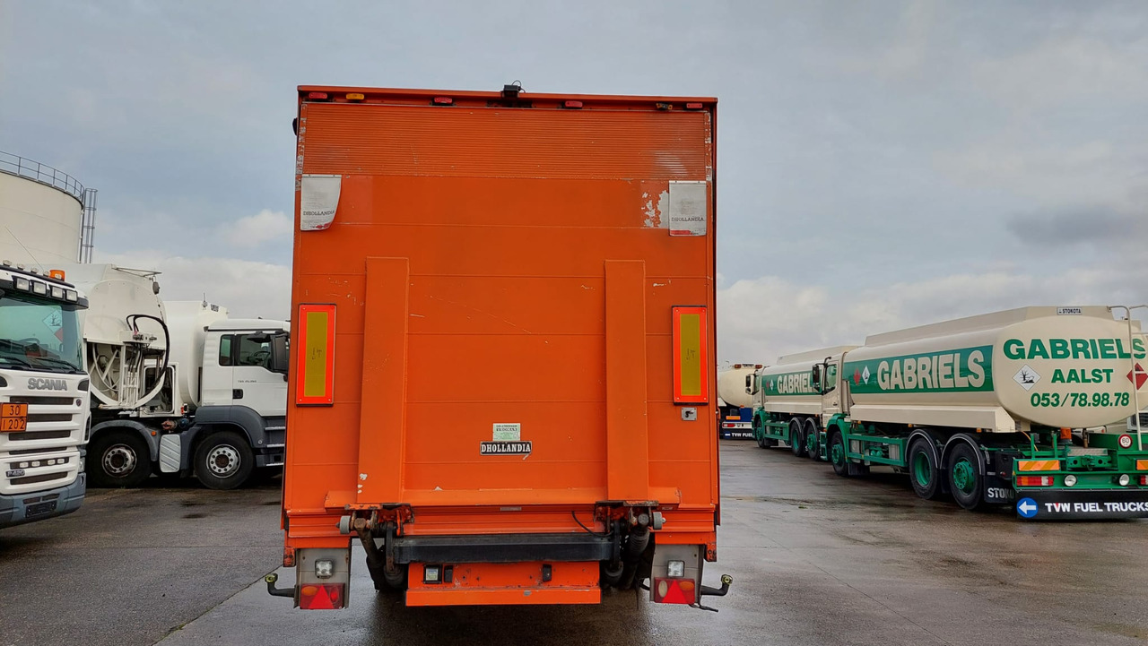 트랙터 유닛 SCANIA : 사진 8 트랙터 유닛 SCANIA : 사진 8