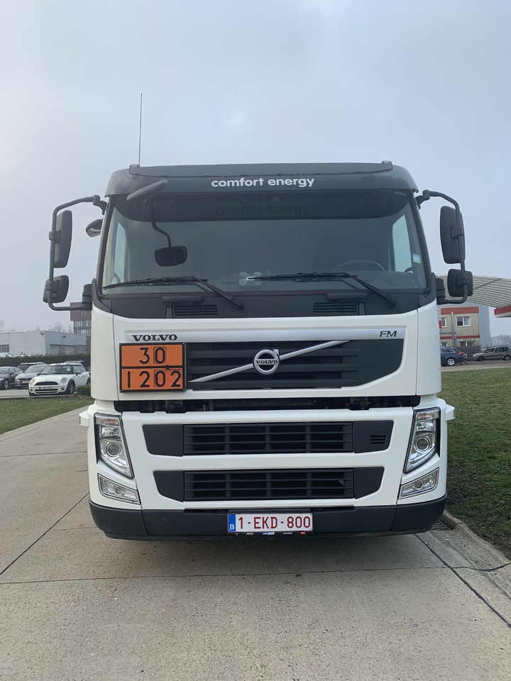 유조트럭 Volvo FMFH : 사진 7