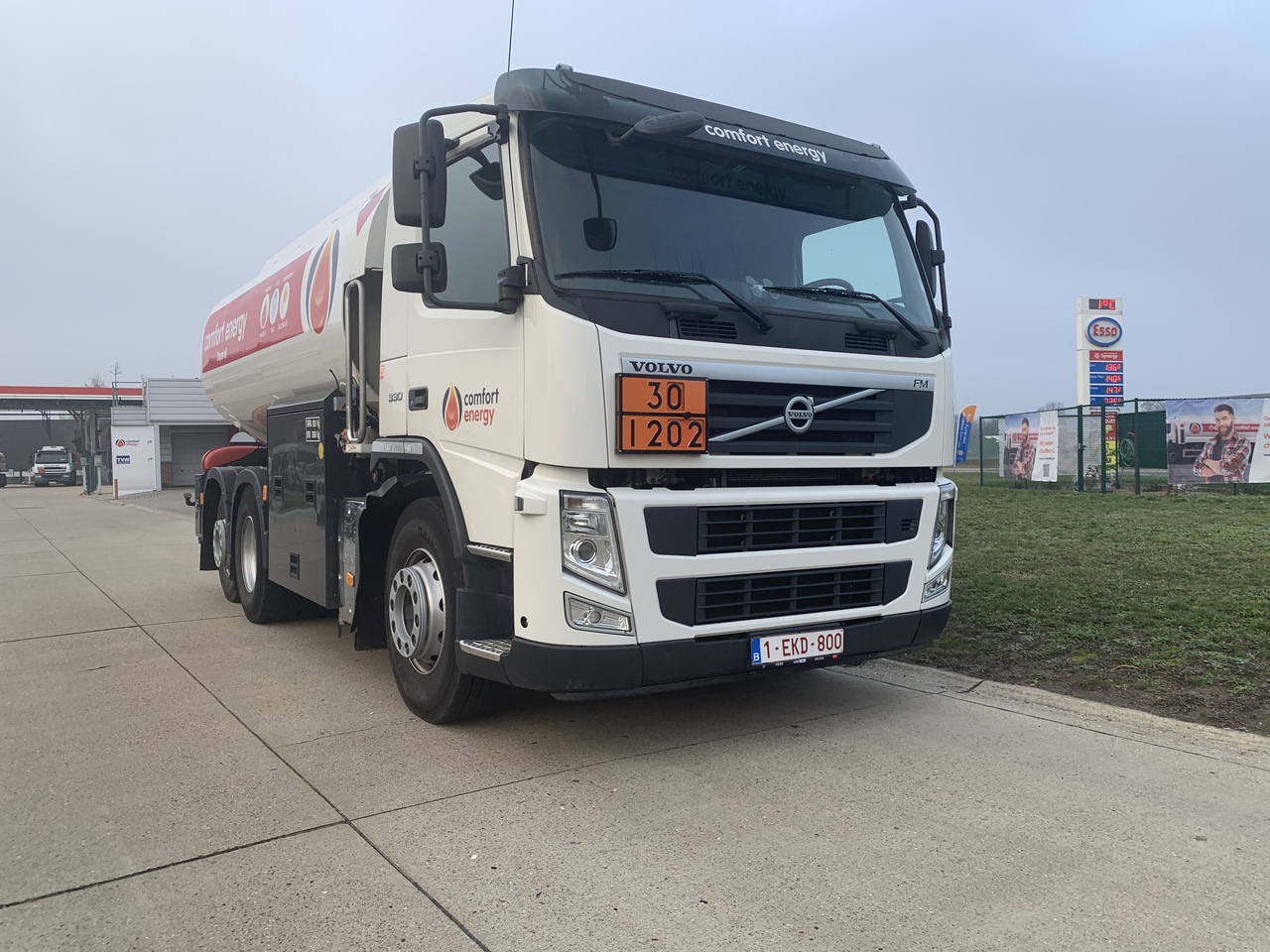 유조트럭 Volvo FMFH : 사진 8