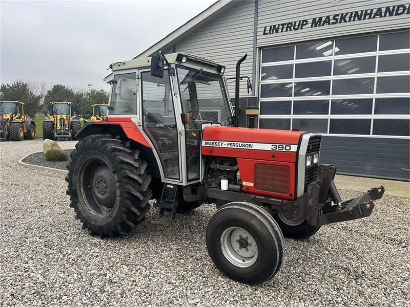 리스 Massey Ferguson 390 HiLine med frontlift  Massey Ferguson 390 HiLine med frontlift : 사진 15