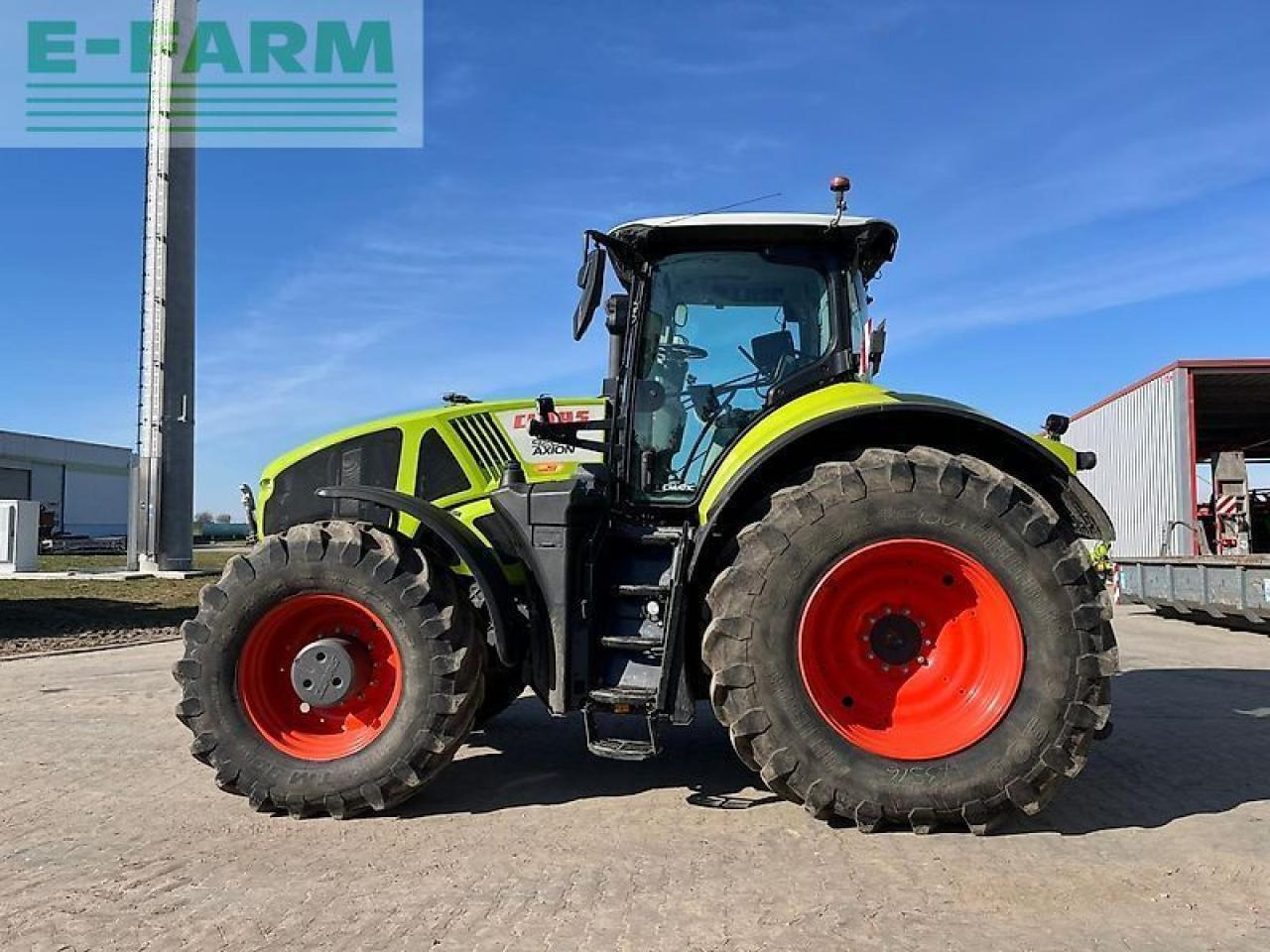 장궤형 트랙터 CLAAS axion 920 cmatic ceb : 사진 8