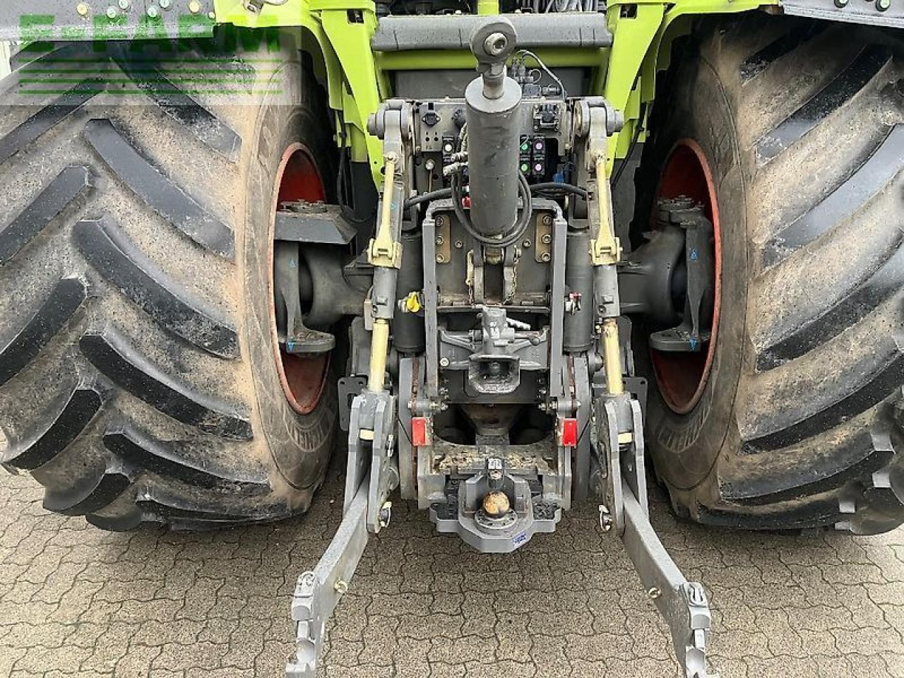 장궤형 트랙터 CLAAS xerion 5000 trac vc TRAC VC : 사진 12