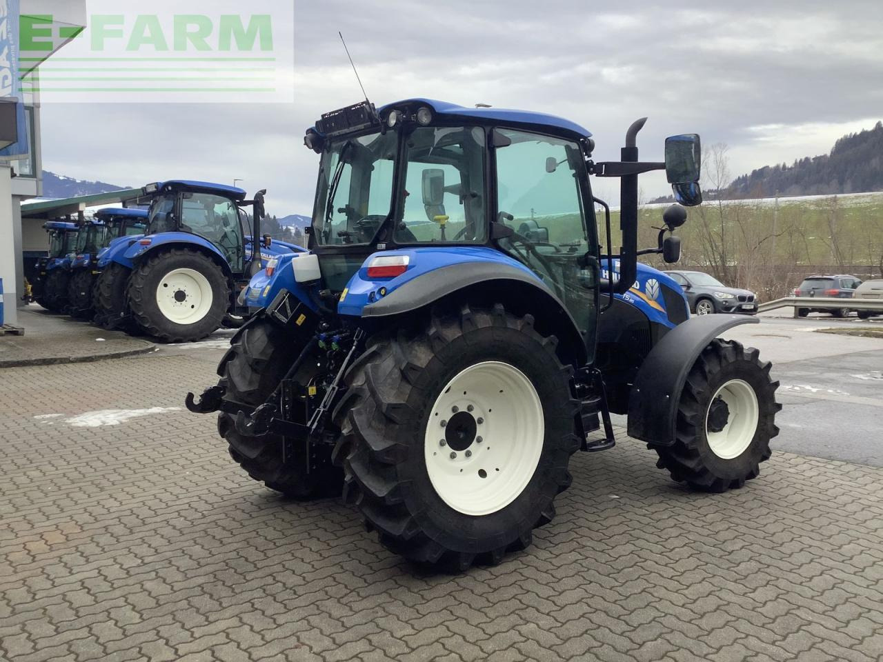 장궤형 트랙터 New Holland t 5.85 : 사진 6