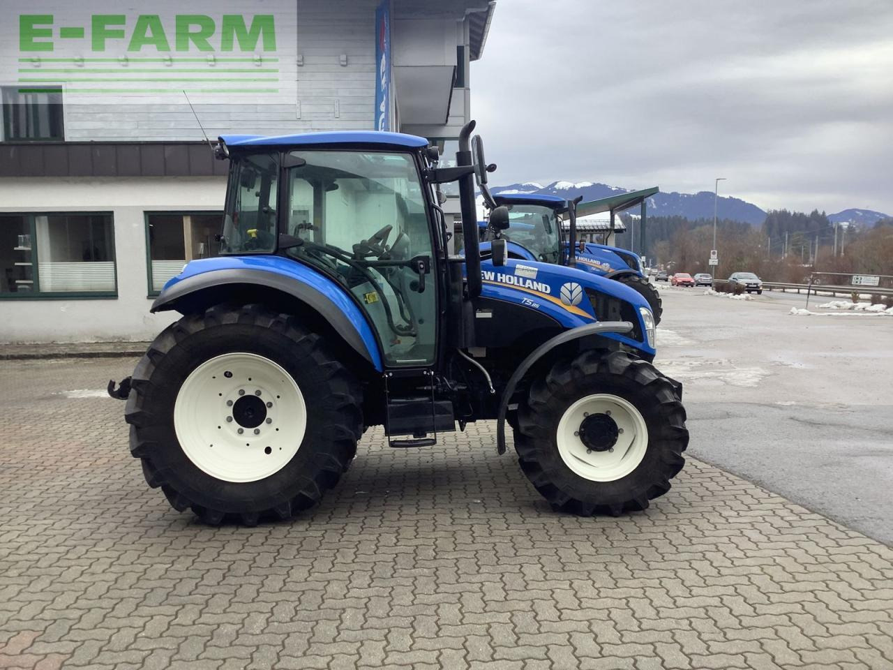 장궤형 트랙터 New Holland t 5.85 : 사진 7