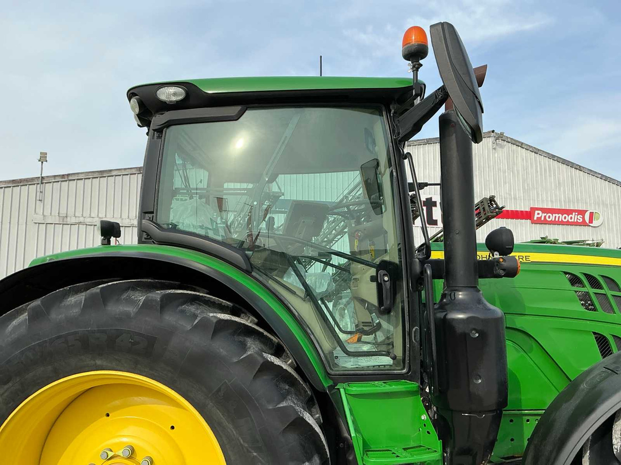 장궤형 트랙터 John Deere 6155R : 사진 29