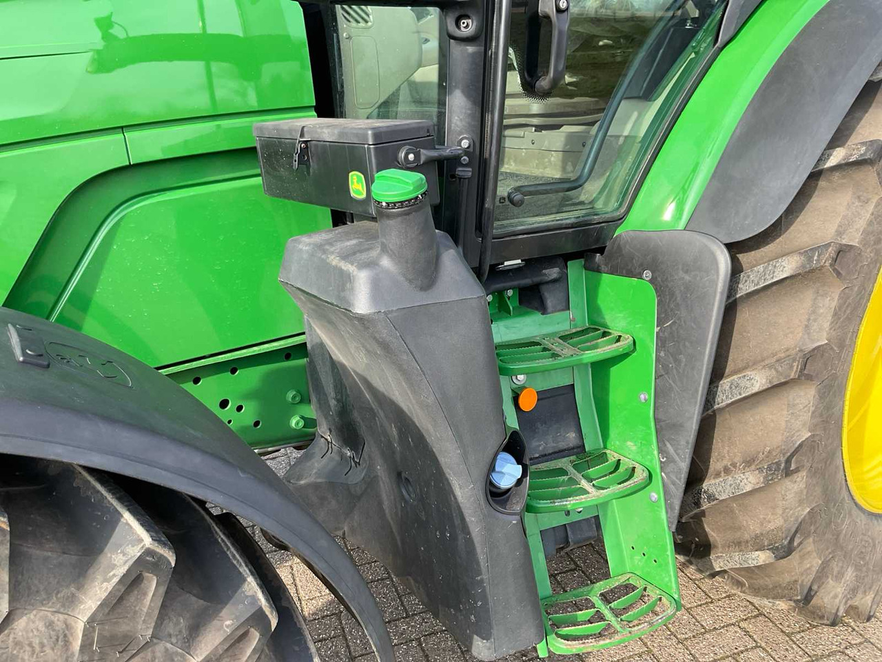 장궤형 트랙터 John Deere 6155R : 사진 13