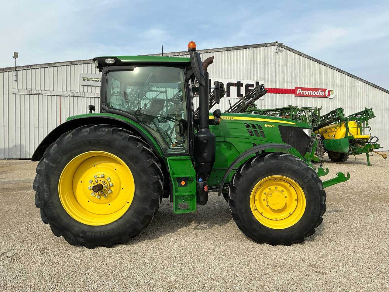 장궤형 트랙터 John Deere 6155R : 사진 7