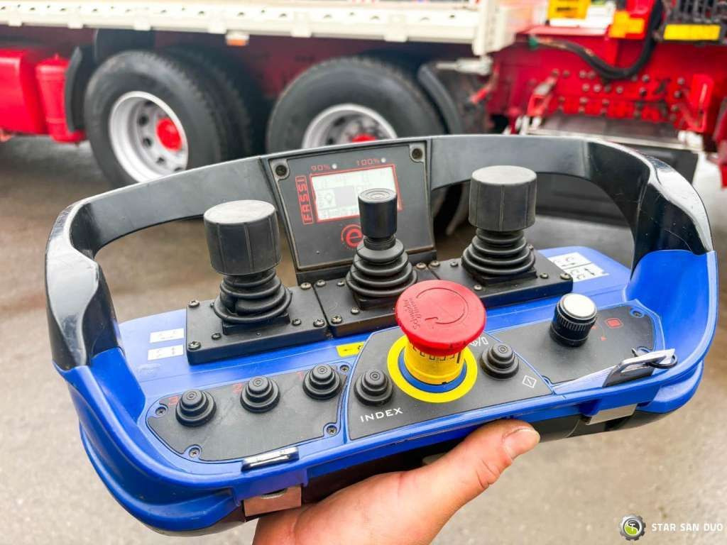 크레인 트럭 DAF XF 440 6x2 Fassi F365 FLY JIBCranePallet Grippe : 사진 10 크레인 트럭 DAF XF 440 6x2 Fassi F365 FLY JIBCranePallet Grippe : 사진 10