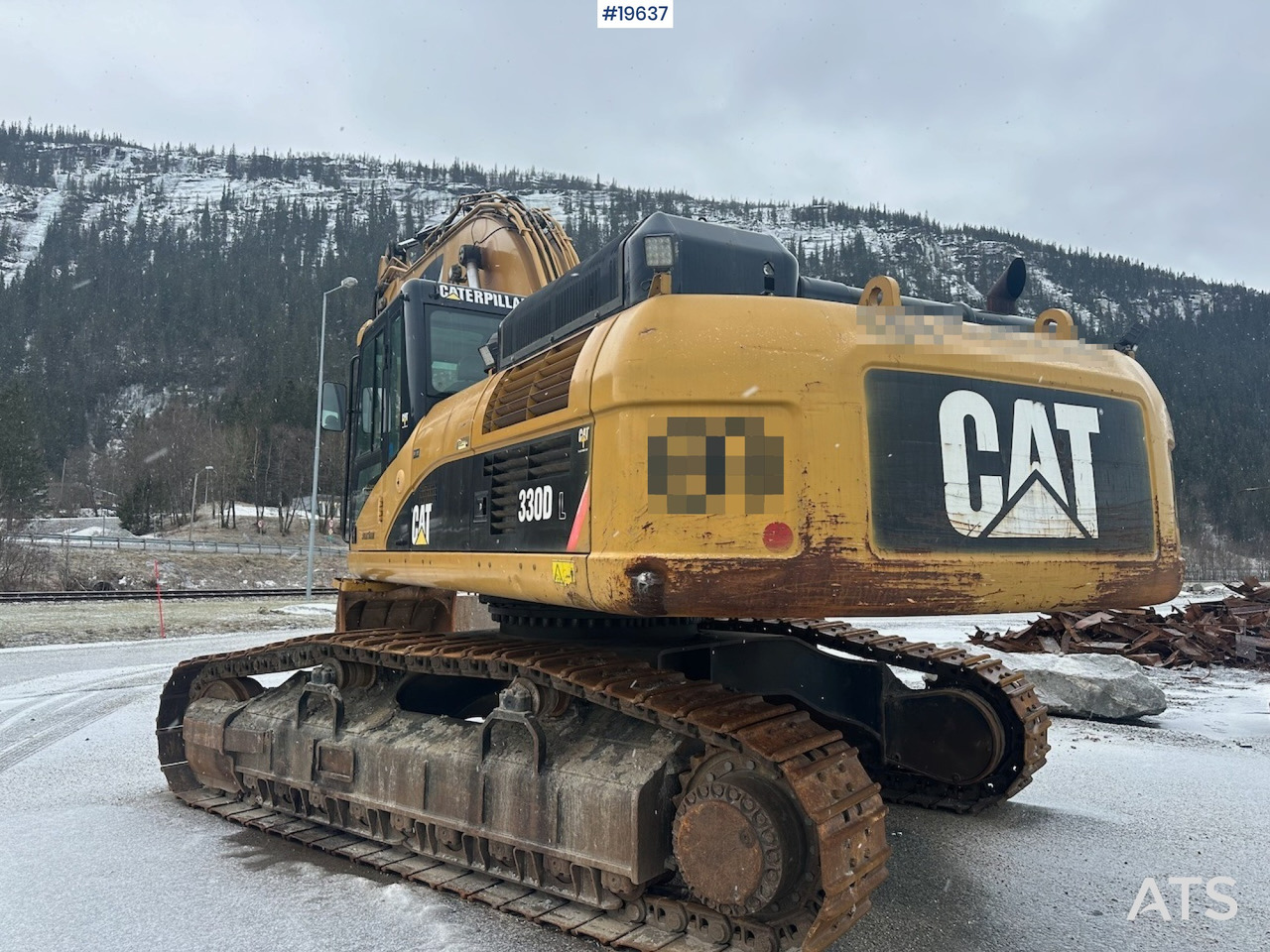 리스 Caterpillar 300D Caterpillar 300D : 사진 9