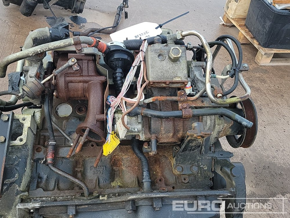 엔진 4 Cylinder Engine / Gearbox to suit Man Lorry : 사진 11