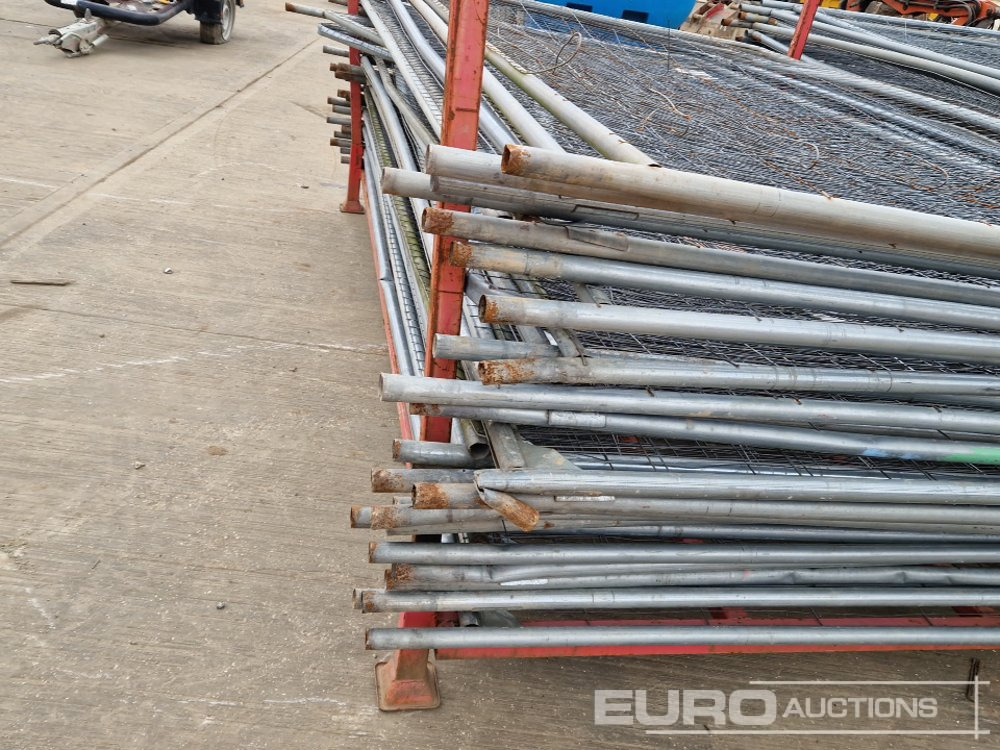 건설장비 Stillage of Heras Fencing (2 of) : 사진 19