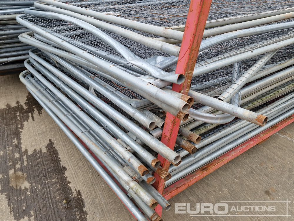 건설장비 Stillage of Heras Fencing (2 of) : 사진 9