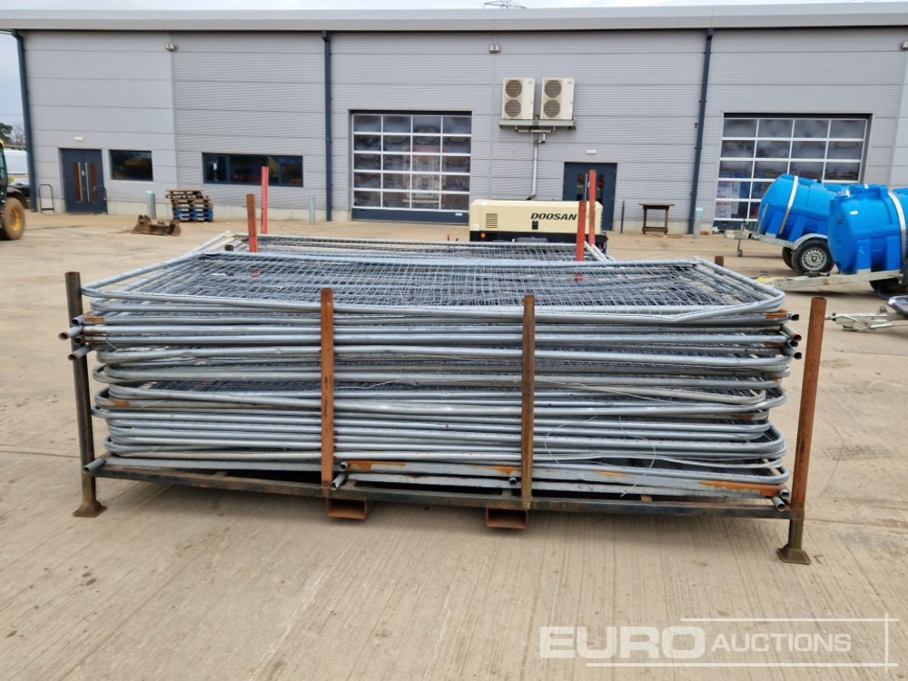 건설장비 Stillage of Heras Fencing (2 of) : 사진 6