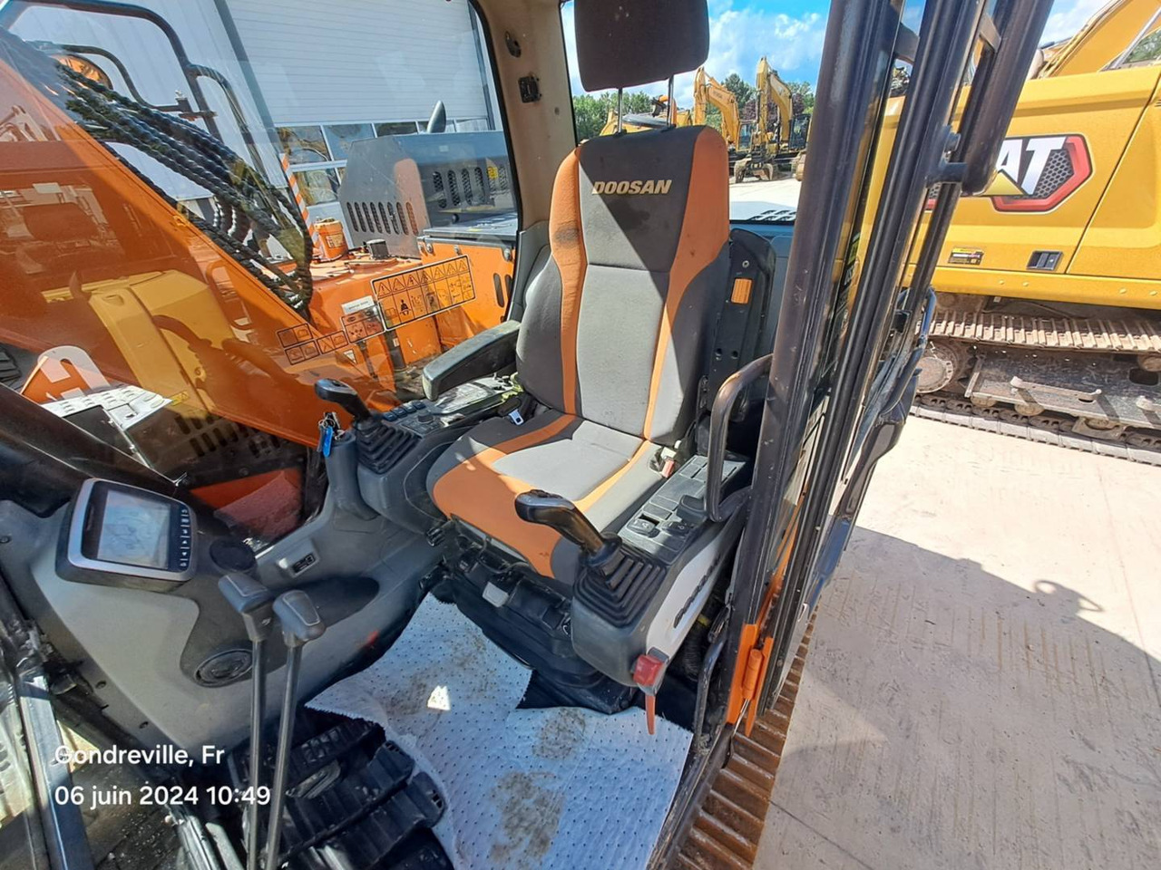 리스 DOOSAN INFRACORE AMERICA CORP. DX140LCR DOOSAN INFRACORE AMERICA CORP. DX140LCR : 사진 12