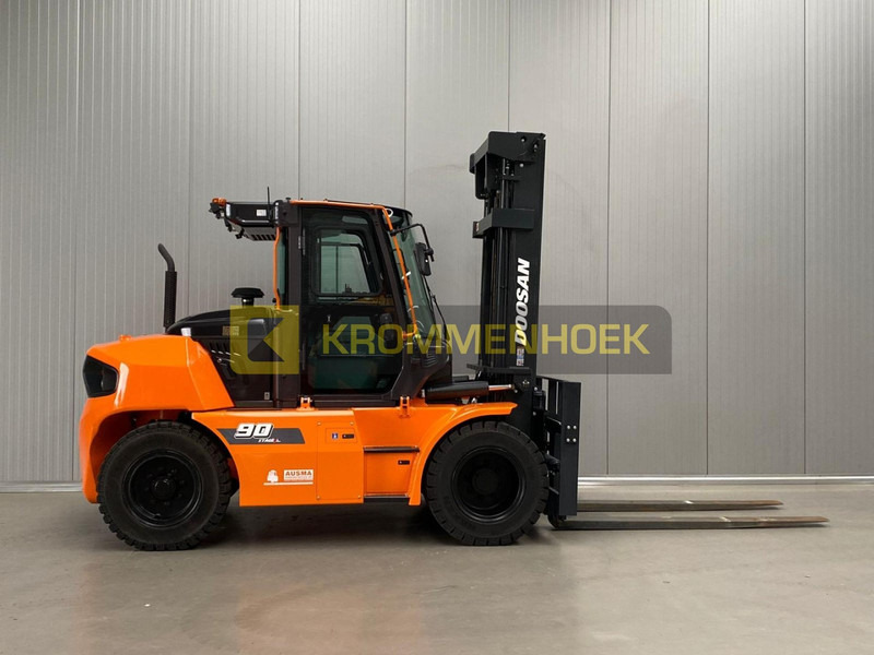 디젤 지게차 Doosan D 90S-9 : 사진 6